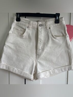 Mavi Women’s Jeans Clara White High-Rise Rolled Hem Denim Shorts, 24